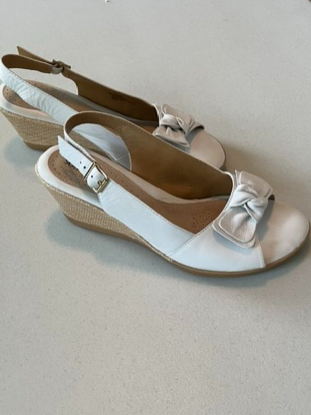White Leather Wedges 8.5 Wide